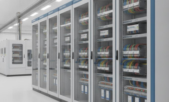 Modułowa infrastruktura kluczem do błyskawicznej budowy centrów sterowania silnikami