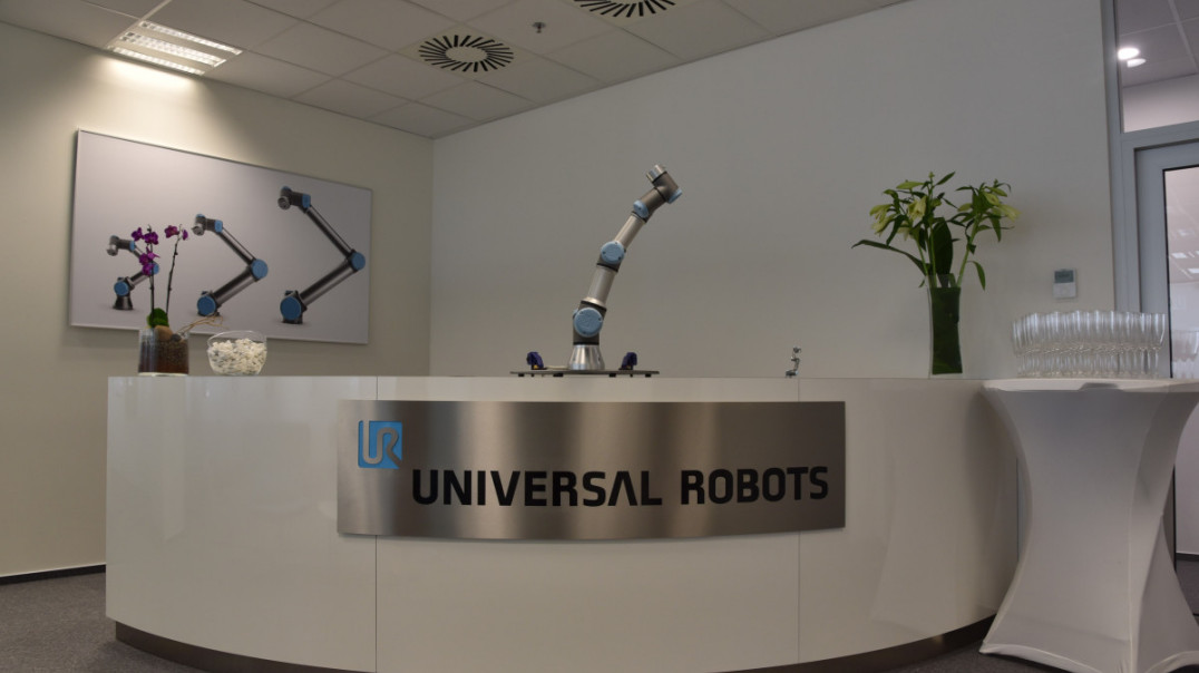 Universal Robots otworzył biuro w Pradze