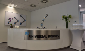 Universal Robots otworzył biuro w Pradze