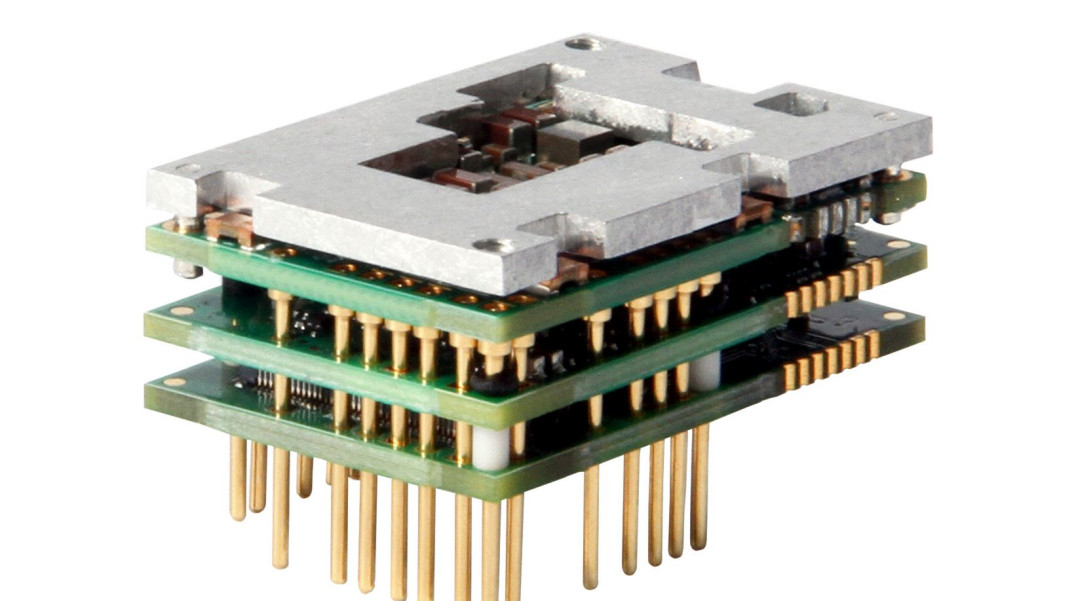 Cyfrowe serwonapędy FlexPro klasy Premium o wymiarach zaledwie 38,1 x 25,4 x 16,0 mm