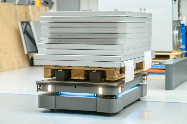 Mobile Industrial Robots