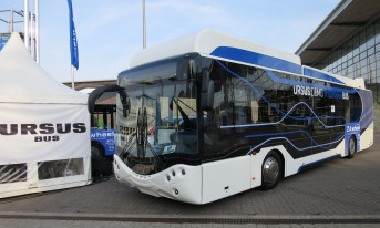 Ursus sprzeda Ursus Bus