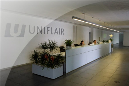 Schneider Electric przejmuje Uniflair