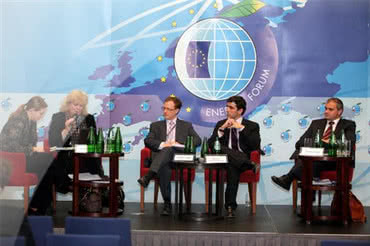 Schneider Electric promuje efektywność energetyczną na forum w Sopocie 