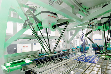 Roboty tworzą nowe miejsca pracy w sektorze elektronicznym