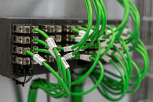 Komunikacja w systemach automatyki przemysłowej - Ethernet vs fieldbus 