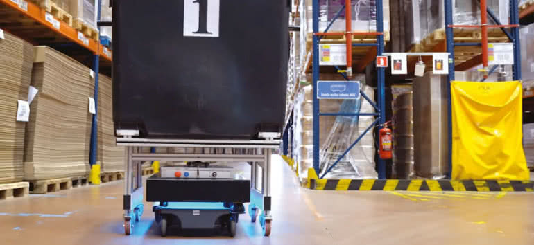 Robot mobilny MiR w FM Logistic: innowacje dla doskonałości operacyjnej 