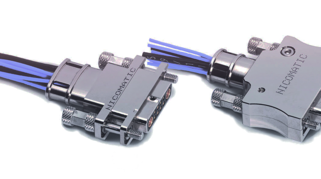 Dwumilimetrowe złącza DMM firmy Nicomatic z osłoną zapewniającą ekranowanie 360°