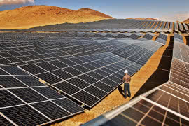 Rynek powłok paneli słonecznych - prawie 16 mld dolarów w 2030 roku 