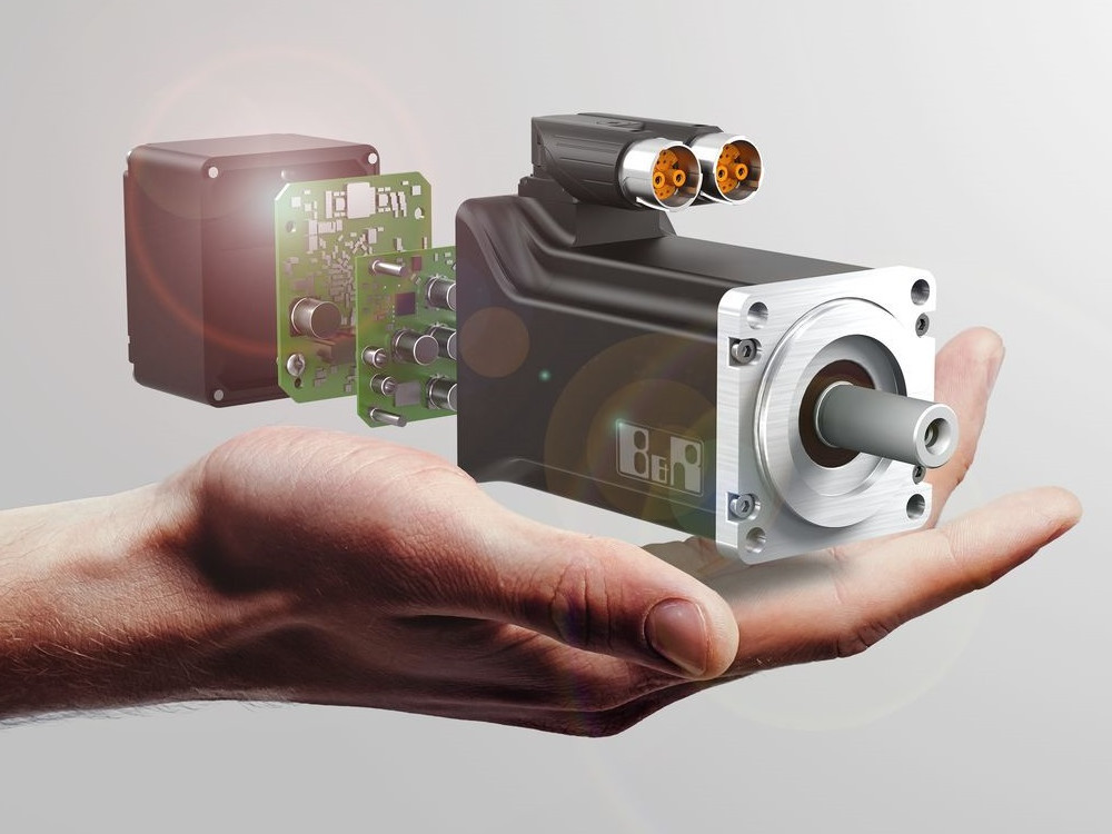 Małogabarytowe warianty napędów do montażu na silnikach ACOPOSmotor