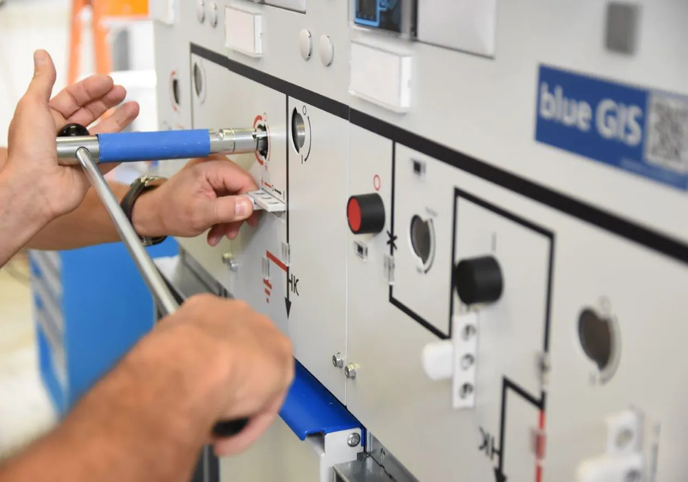 Nowoczesny rozłącznik izolacyjny Blue Switch