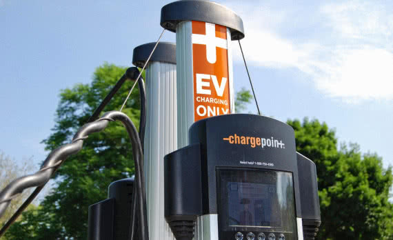 Sieć ładowania pojazdów elektrycznych ChargePoint otrzymuje od inwestorów 127 mln dolarów 