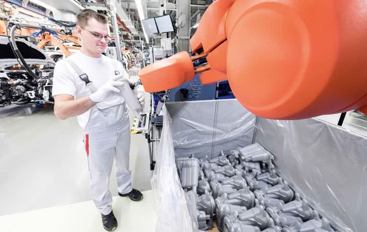 Roboty bezpieczne i niezawodne. Roboty współpracujące i utrzymanie ruchu