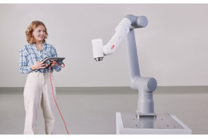 Precyzyjne roboty współpracujące do pracy z ładunkami o masie do 12 kg