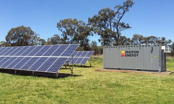 Photon Energy zbuduje na Węgrzech 10 elektrowni fotowoltaicznych
