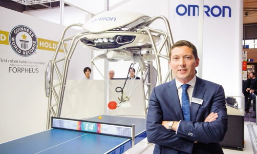 Rozmowa z Peterem Cusackiem, Strategic Marketing EMEA, Omron Electronics