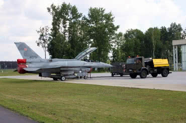 W Warszawie powstało centrum serwisowe naziemnej obsługi lotnictwa wojskowego 
