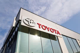 Toyota przedłuża zawieszenie produkcji 