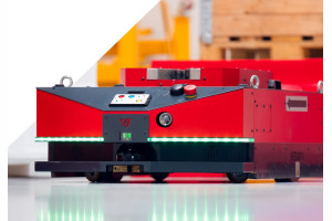Robot autonomiczny VersaBot 500