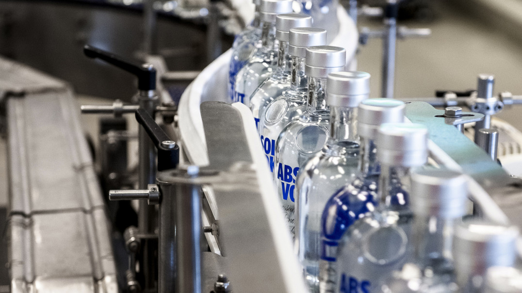 Siemens usprawni produkcję w firmie Absolut
