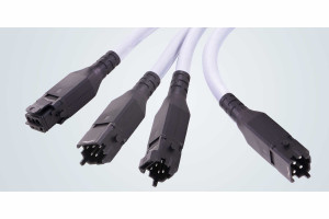 Zminiaturyzowane złącza zasilające 16 A/400 V o stopniu ochrony IP67