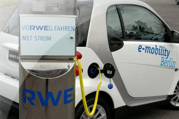 RWE rozwija technologię ładowania pojazdów elektrycznych 
