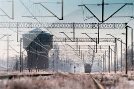 Urządzenia elektroenergetyczne ABB posłużą do zasilenia kluczowych polskich linii kolejowych 