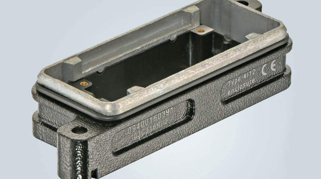 Metalowe obudowy Han EMV i Han HPR z opcją montażu wkładek stykowych od tyłu