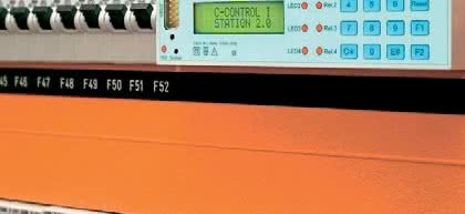 Moduły C-Control - monitoring i regulacja w inteligentnym budynku 