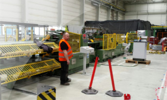 Ideal Service ze zleceniem od Schneider Electric