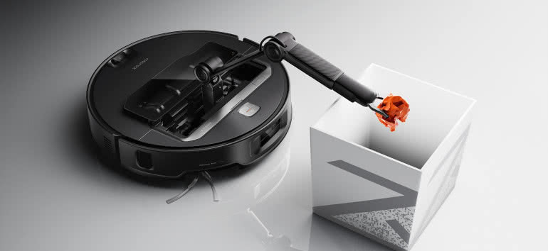 Roborock Saros Z70 robotic vacuum 