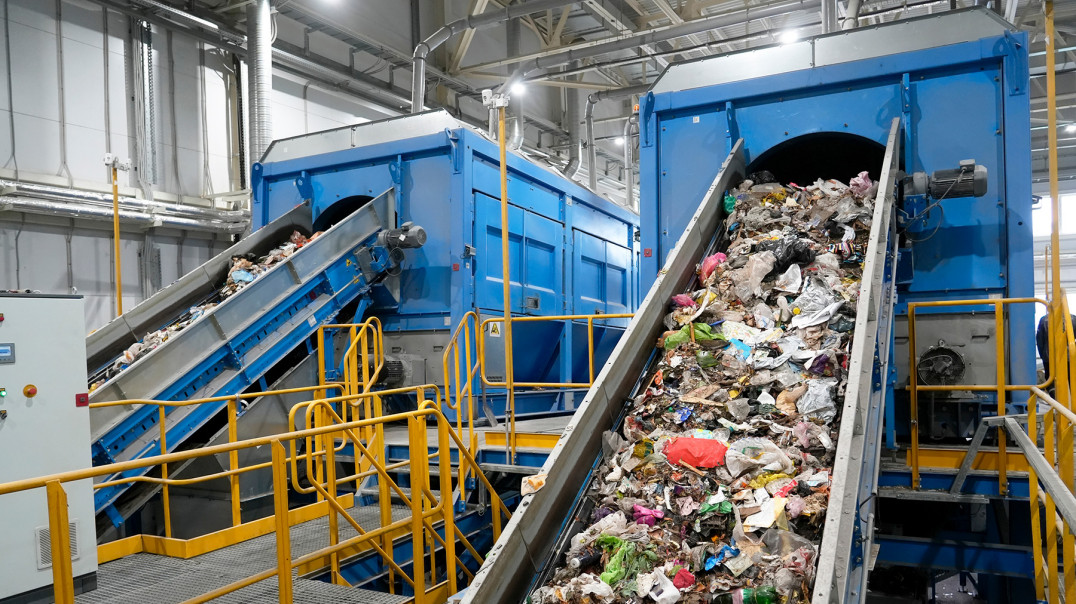 Odpady przemysłowe – trendy, recykling i prognozy rozwoju rynku do 2035 r.