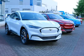 Ford modyfikuje plany dotyczące pojazdów elektrycznych 