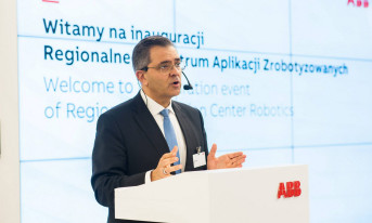 ABB rozbudowuje Regionalne Centrum Aplikacji Zrobotyzowanych