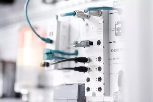 Nowe moduły IO-Link master Edge w obudowach IP67