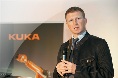 KUKA Ideenaustausch 2013 okazją do prezentacji nowego robota